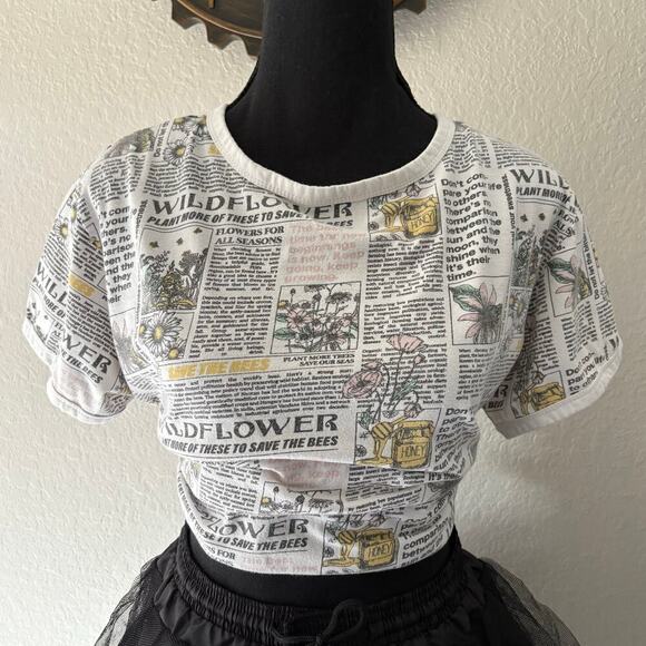 VIBE N' Cropped "Wildflower" T-Shirt XL Newspaper Print Subliminal Hippie Urban - Picture 3 of 10